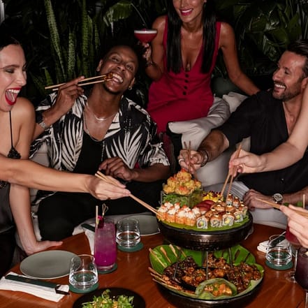 Aura Skypool dinner and drinks – Brunches KohK.com Special Offers, Deals & Discounts in Netherlands, Poland, Hungary, Denmark, Sweden, Latvia