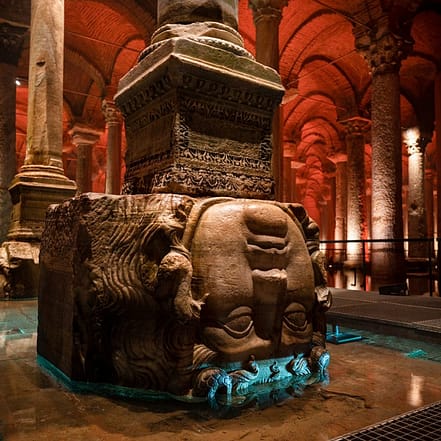 Istanbul: Basilica Cistern, Hagia Sophia, Blue Mosque and Grand Bazaar with Live Guide – Recently Added Experiences KohK.com Special Offers, Deals & Discounts in Netherlands, Poland, Hungary, Denmark, Sweden, Latvia