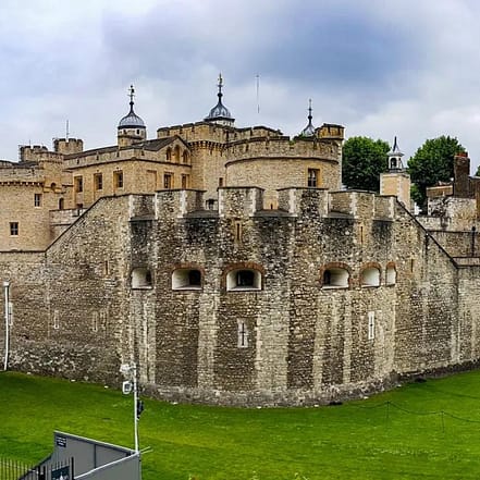 Tower of London and Crown Jewels Tickets – Top-Rated Attractions KohK.com Special Offers, Deals & Discounts in Netherlands, Poland, Hungary, Denmark, Sweden, Latvia
