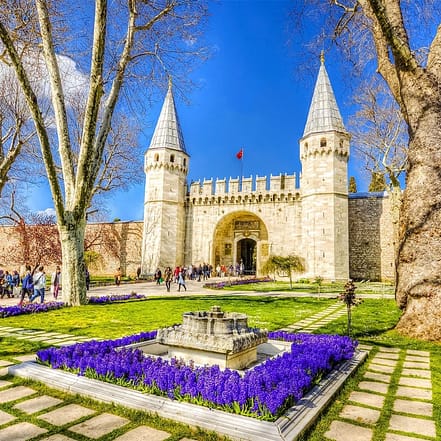 Topkapi Palace & Harem Museum Ticket & Audio Guide – Sightseeing and Tours KohK.com Special Offers, Deals & Discounts in Netherlands, Poland, Hungary, Denmark, Sweden, Latvia