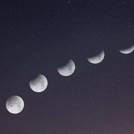 Mleiha – Total Lunar Eclipse – Top-Rated Attractions KohK.com Special Offers, Deals & Discounts in Netherlands, Poland, Hungary, Denmark, Sweden, Latvia