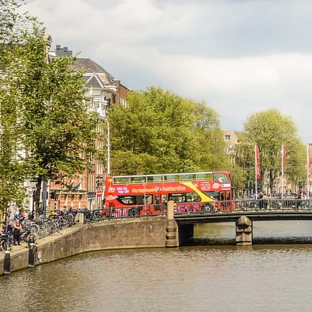 Hop-On Hop-Off Amsterdam Bus – 24 Hours – Sightseeing and Tours KohK.com Special Offers, Deals & Discounts in Netherlands, Poland, Hungary, Denmark, Sweden, Latvia