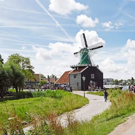 Zaanse Schans Windmills: Half-Day Guided Tour + Transport – Recently Added Experiences KohK.com Special Offers, Deals & Discounts in Netherlands, Poland, Hungary, Denmark, Sweden, Latvia