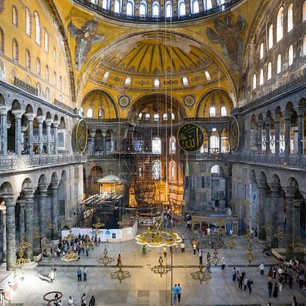 Istanbul: Topkapi Palace-Harem, Basilica Cistern, Blue Mosque, Hagia Sophia with Live Guide – Recently Added Experiences KohK.com Special Offers, Deals & Discounts in Netherlands, Poland, Hungary, Denmark, Sweden, Latvia