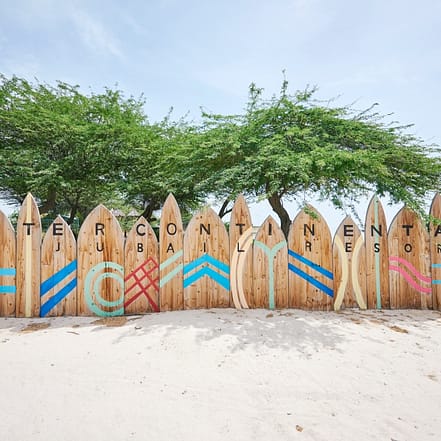 Flamingo Beach at InterContinental Al Jubail Resort – Nightlife KohK.com Special Offers, Deals & Discounts in Netherlands, Poland, Hungary, Denmark, Sweden, Latvia